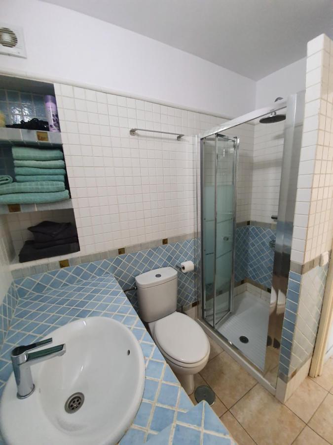 Los Fernandos, 1St Line Beachfront Poniente, 2 Bedroom Apartment Ocean Terrace Бенидорм Екстериор снимка